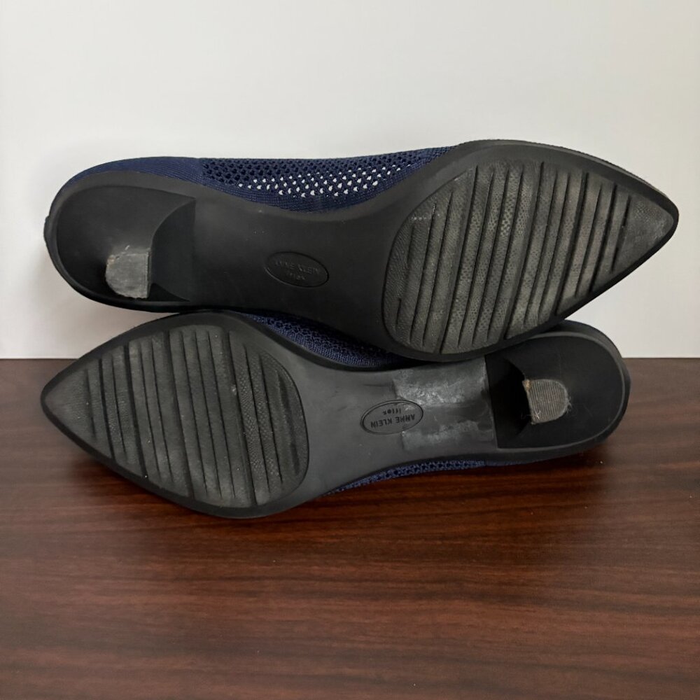 Anne Klein iFlex Reva Women's Navy Mesh Kitten Heel Pump Size 10 - Picture 4 of 6